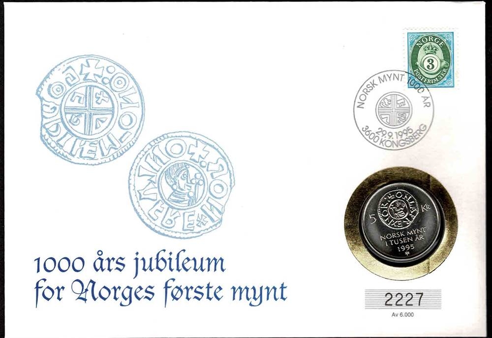 Mynt: 5-krone fra 1995 med Olav Trygvasson penningen avbildet på revers.
Frimerke: 3-kroners posthornmerke, verdens eldste kurserende frimerkemotiv, utgitt i 1992.
Stempel: Særstempel fra Kongsberg på myntens utgivelsesdag 29.09.1995.
Opplag: 6.000 Stk