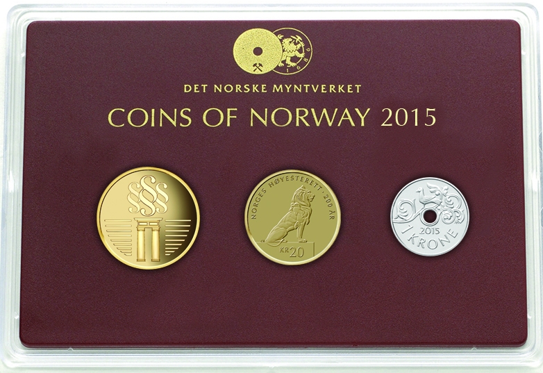 Settet inneholder årets 20-krone som Norges Bank utgir i forbindelse med markeringen av 200 års jubileet for Høyesterett i 2015.
I tillegg inneholder settet 1 krone og års medalje 2015.
Opplag: 13.000 stk.
