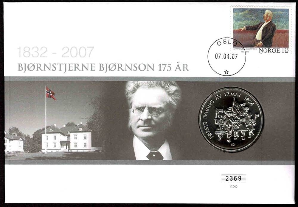 Medalje: Historisk minnemedalje med motiv fra Norges første feiring av 17.mai. 
Frimerker: Frimerke med Bjørnson, utgitt til markeringen av 150-års jubileet for Bjørsons fødsel.
Stempel: Oslo, 07.04.2007.
Opplag: 7.000 Stk. // Bakark medfølger.
